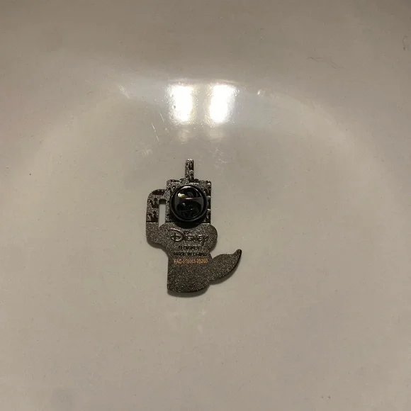 Disney Princess mystery pin tumbler “Little Mermaid” Ariel - Picture 5 of 7